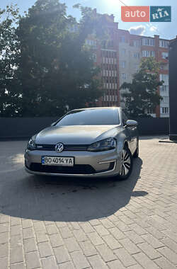 Volkswagen e-Golf 2016 Volkswagen e-Golf 2016