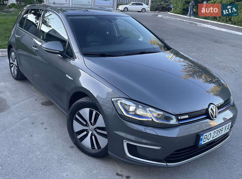 Хетчбек Volkswagen e-Golf 2018 в Тернополі