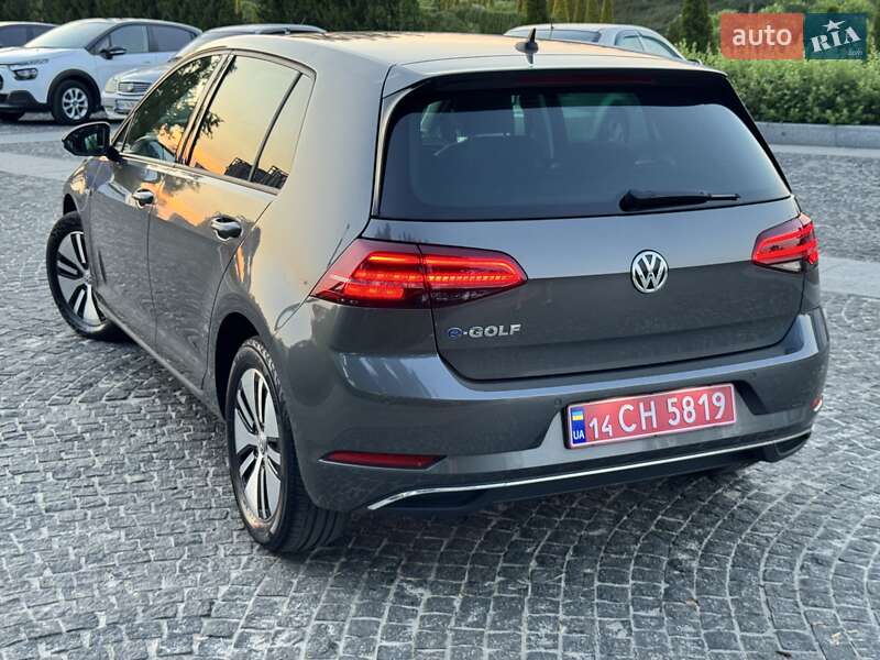 Хетчбек Volkswagen e-Golf 2019 в Дніпрі