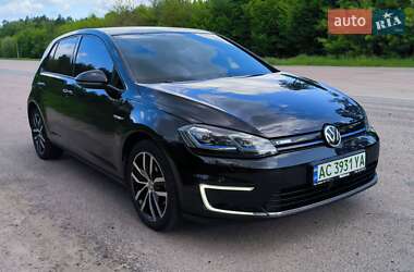 Хетчбек Volkswagen e-Golf 2018 в Черкасах