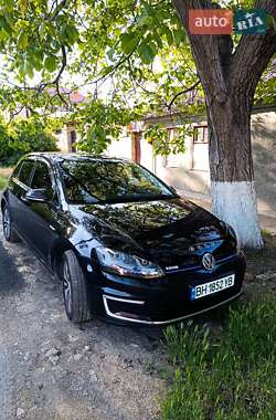 Хэтчбек Volkswagen e-Golf 2015 в Одессе