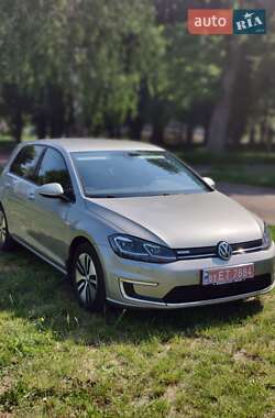 Хэтчбек Volkswagen e-Golf 2018 в Лубнах