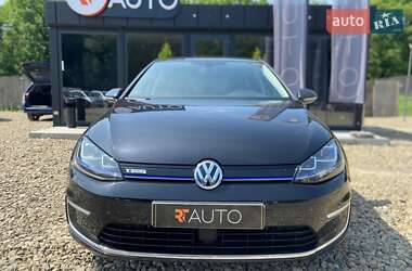 Хэтчбек Volkswagen e-Golf 2016 в 