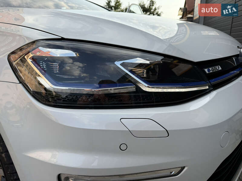 Хетчбек Volkswagen e-Golf 2020 в Мукачевому