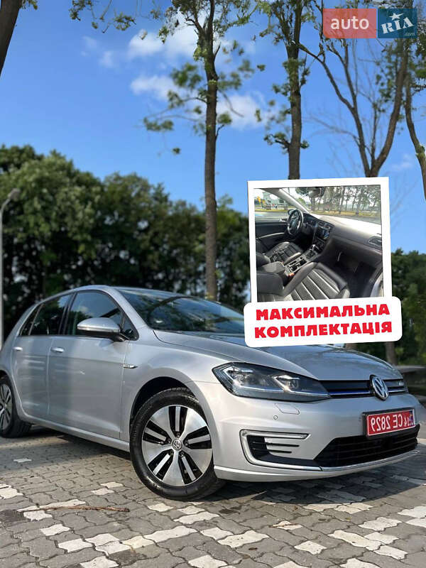 Хэтчбек Volkswagen e-Golf 2019 в 