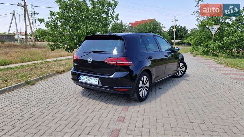 Хетчбек Volkswagen e-Golf 2016 в Одесі