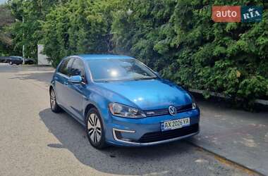 Хэтчбек Volkswagen e-Golf 2016 в Чугуеве