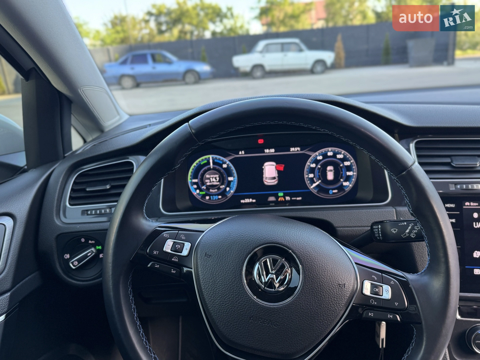 2017 Volkswagen Golf - мініатюра 13
