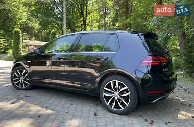 Хэтчбек Volkswagen e-Golf 2019 в Львове