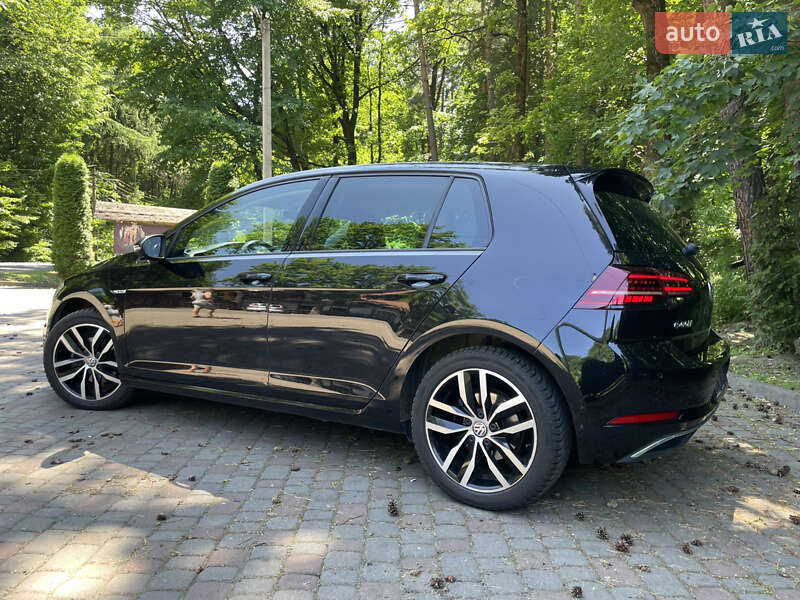 Volkswagen e-Golf 2019