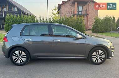 Хэтчбек Volkswagen e-Golf 2018 в 