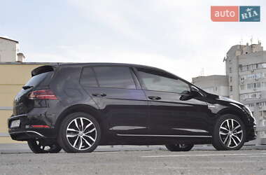 Хэтчбек Volkswagen e-Golf 2019 в Днепре