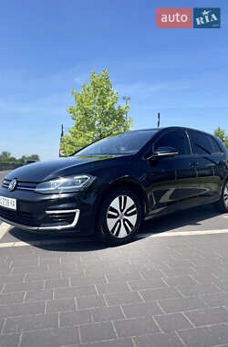 Хэтчбек Volkswagen e-Golf 2018 в Мукачево
