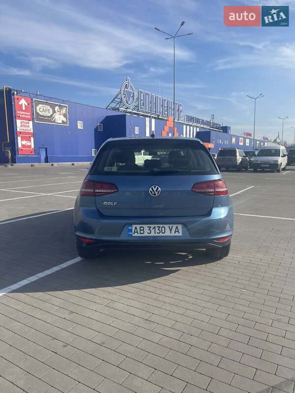 Хетчбек Volkswagen e-Golf 2015 в Вінниці
