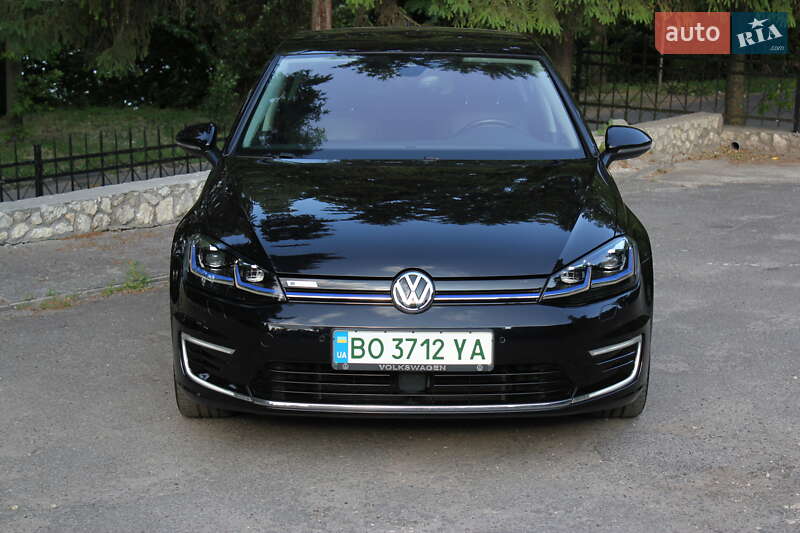 Хэтчбек Volkswagen e-Golf 2018 в Тернополе