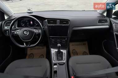 Хетчбек Volkswagen e-Golf 2019 в 