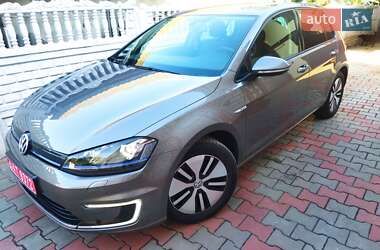 Хэтчбек Volkswagen e-Golf 2016 в Звягеле