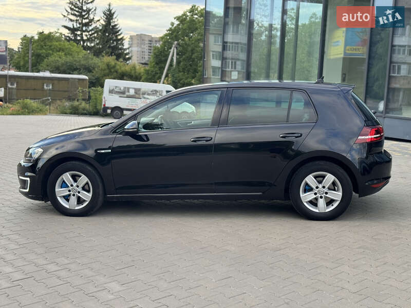 Хетчбек Volkswagen e-Golf 2016 в Рівному