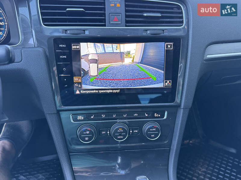 Хетчбек Volkswagen e-Golf 2017 в Рівному