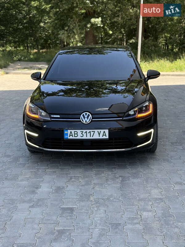 Хэтчбек Volkswagen e-Golf 2020 в Виннице
