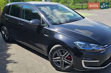 Хетчбек Volkswagen e-Golf 2018 в Львові