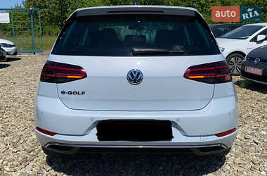 Хэтчбек Volkswagen e-Golf 2018 в 
