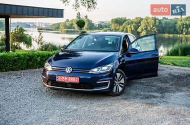 Хэтчбек Volkswagen e-Golf 2017 в Умани