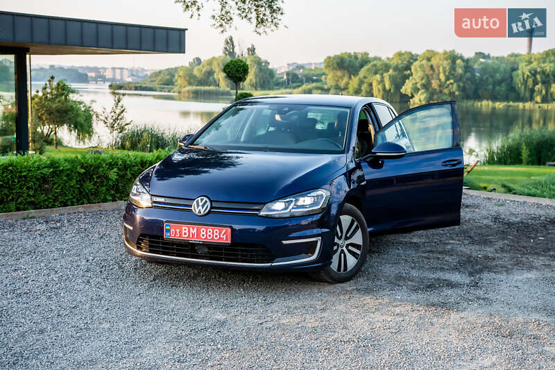 Volkswagen e-Golf 2017