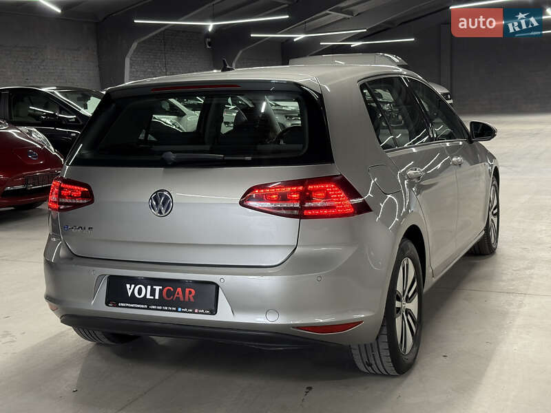 Хэтчбек Volkswagen e-Golf 2015 в Владимире
