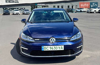 Хэтчбек Volkswagen e-Golf 2018 в Львове