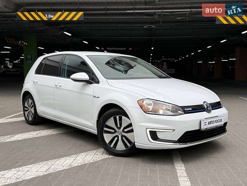 Volkswagen e-Golf 2016