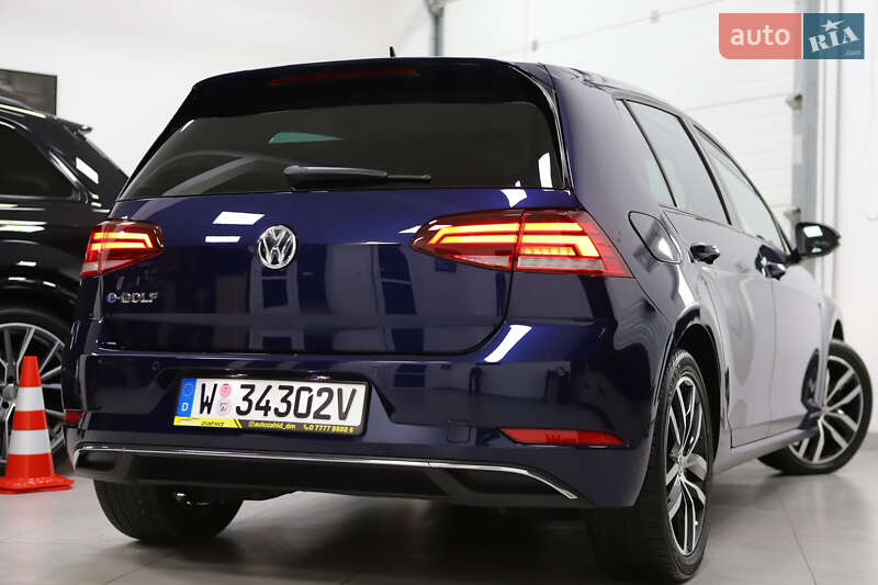 Хетчбек Volkswagen e-Golf 2021 в Дрогобичі