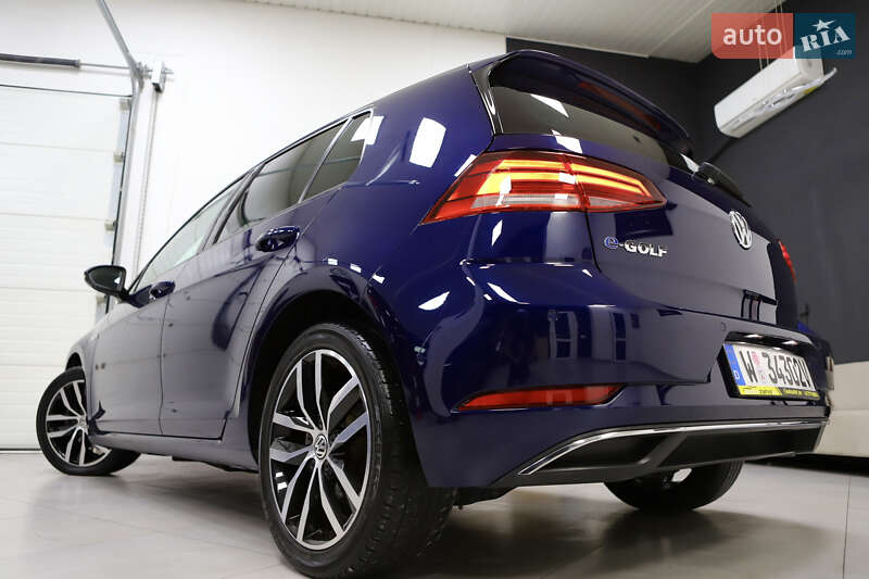Хетчбек Volkswagen e-Golf 2021 в Дрогобичі