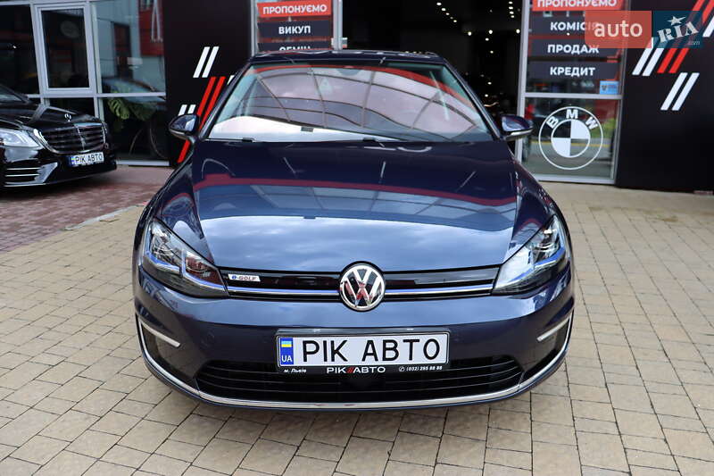 Хэтчбек Volkswagen e-Golf 2016 в Львове
