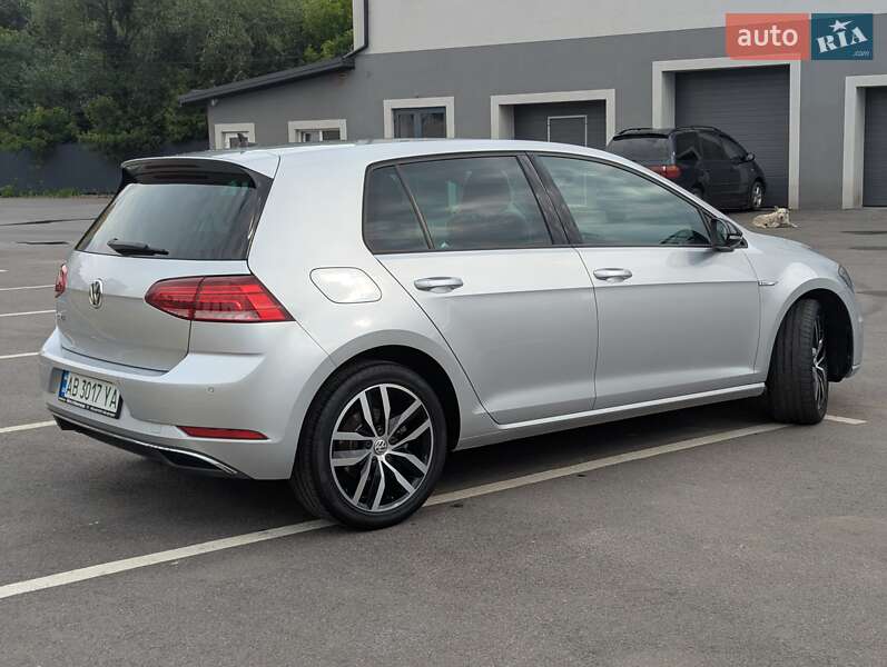 Хетчбек Volkswagen e-Golf 2020 в Вінниці