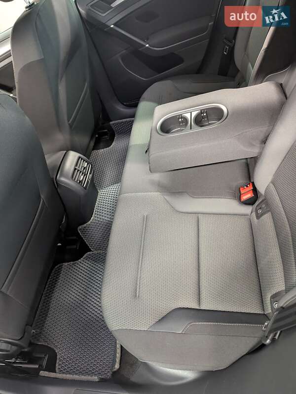 Хетчбек Volkswagen e-Golf 2020 в Вінниці