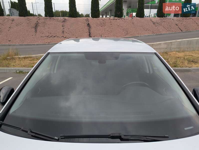 Хетчбек Volkswagen e-Golf 2020 в Вінниці