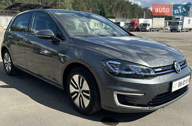 Хетчбек Volkswagen e-Golf 2019 в Києві