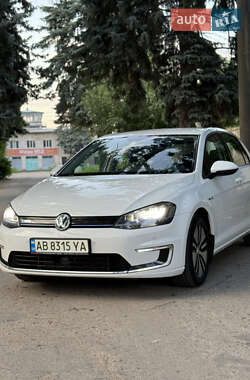 Хэтчбек Volkswagen e-Golf 2015 в Виннице