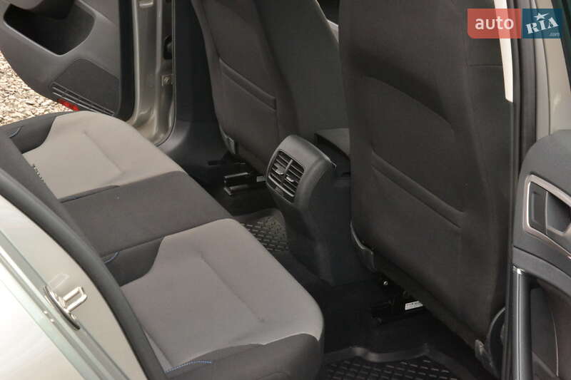 Хэтчбек Volkswagen e-Golf 2016 в Луцке