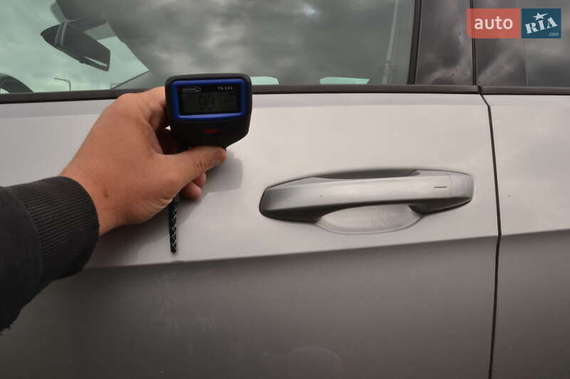 Хэтчбек Volkswagen e-Golf 2016 в Луцке