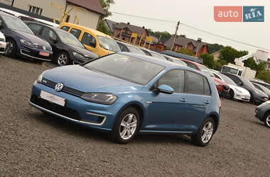 Хетчбек Volkswagen e-Golf 2015 в Луцьку