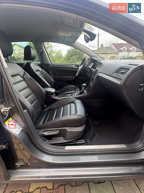 Хэтчбек Volkswagen e-Golf 2019 в Самборе
