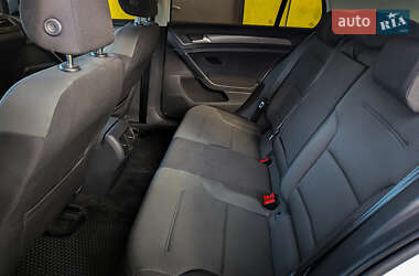 Хэтчбек Volkswagen e-Golf 2020 в Днепре