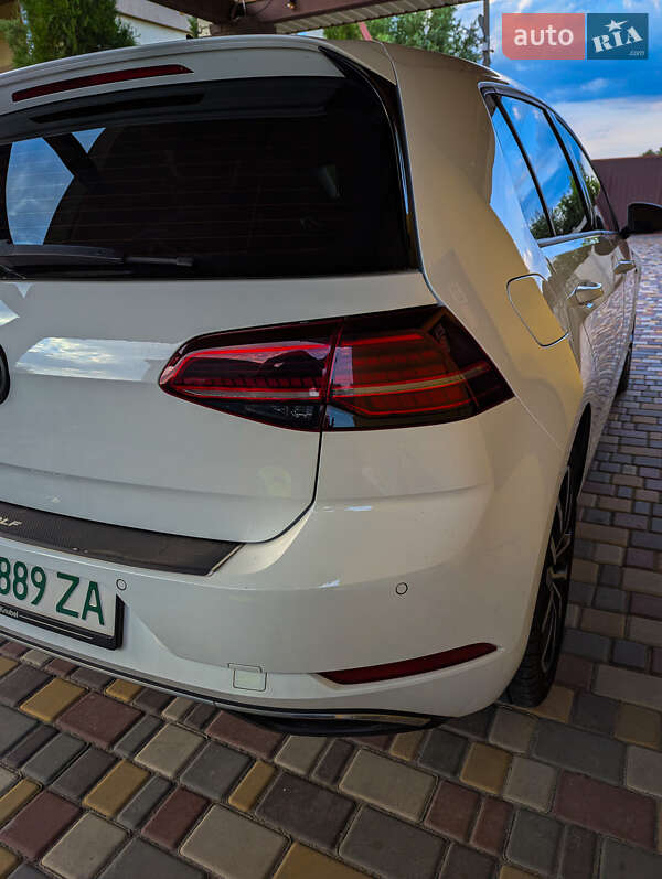 Хетчбек Volkswagen e-Golf 2020 в Дніпрі