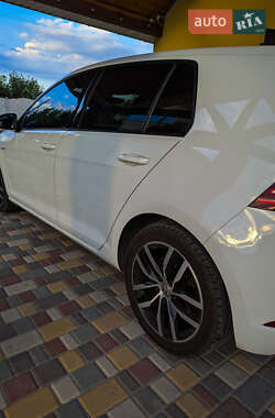 Хэтчбек Volkswagen e-Golf 2020 в Днепре