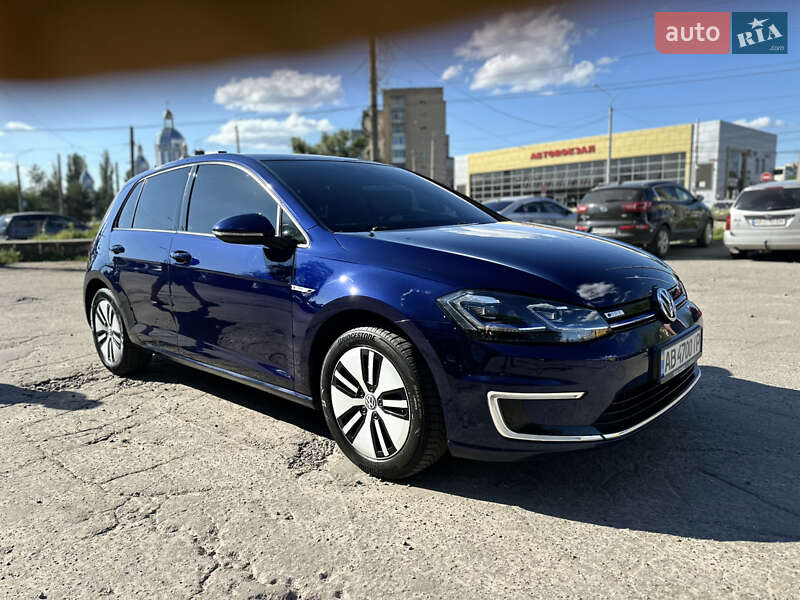 Volkswagen e-Golf 2017