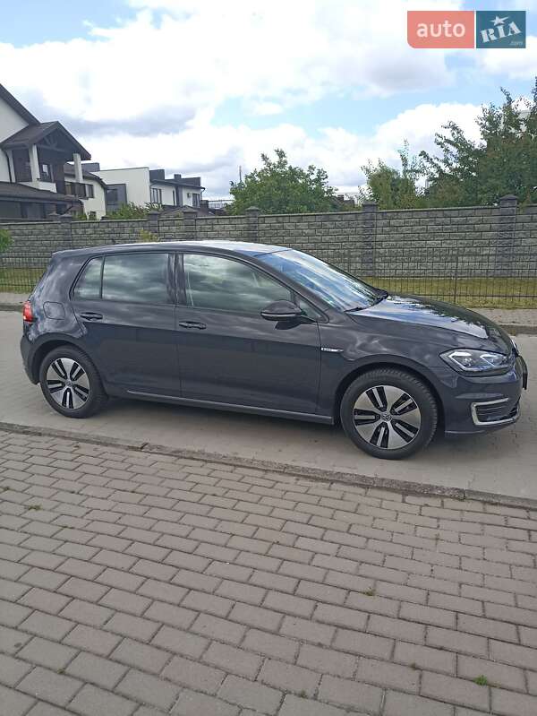 Хетчбек Volkswagen e-Golf 2020 в Рівному