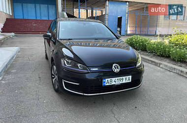 Хэтчбек Volkswagen e-Golf 2016 в Кропивницком
