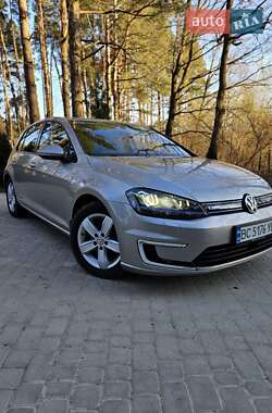 Хэтчбек Volkswagen e-Golf 2015 в Львове